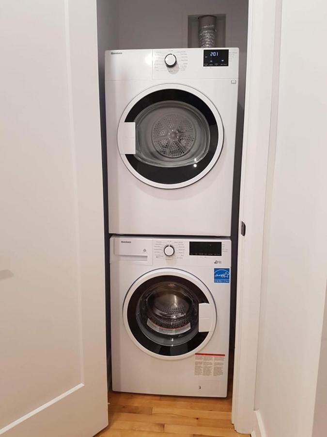מונטריאול Check-In 1Pm To 11Pm II Room B מראה חיצוני תמונה